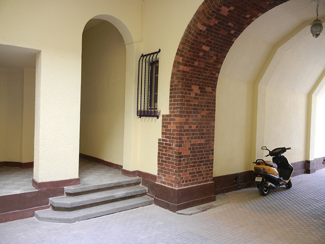Restauración Fachadas Interiores de Edificio Los Isabeles para Fundación Mier y Pesado